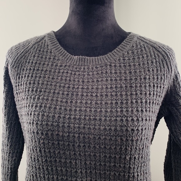 GAP Sweater - Picture 2 of 6